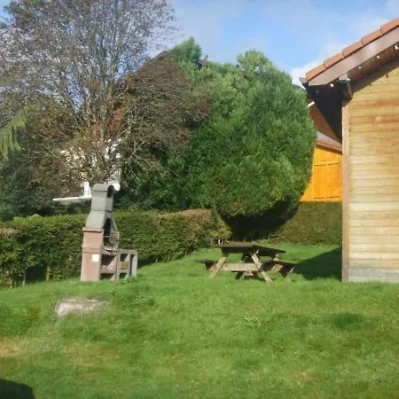 Spacieux A Avec Terrasse Et Equipements Familiaux - Fr-1-589-65 *